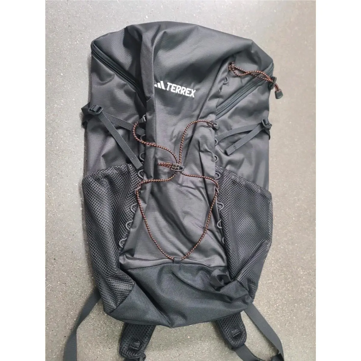 Adidas Terrex Multi Climacool Backpack 20L Carbon Gray Black JM0464 Hiking