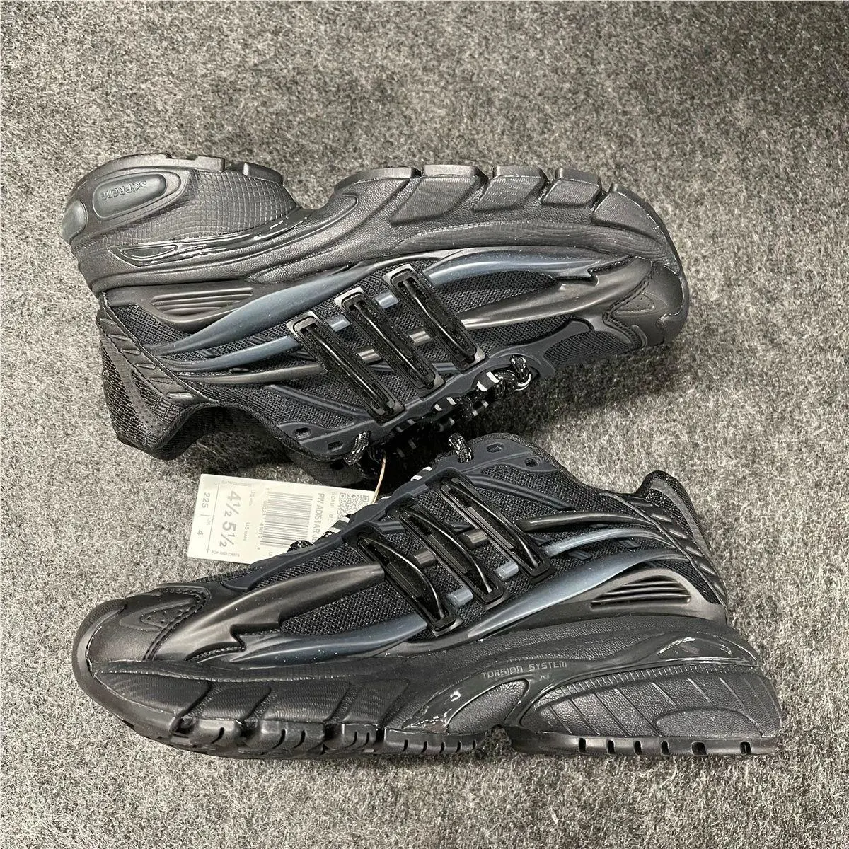 Adidas shoes - VS191301 - vs-191301 - Black (UPC: 198323418104) 4
