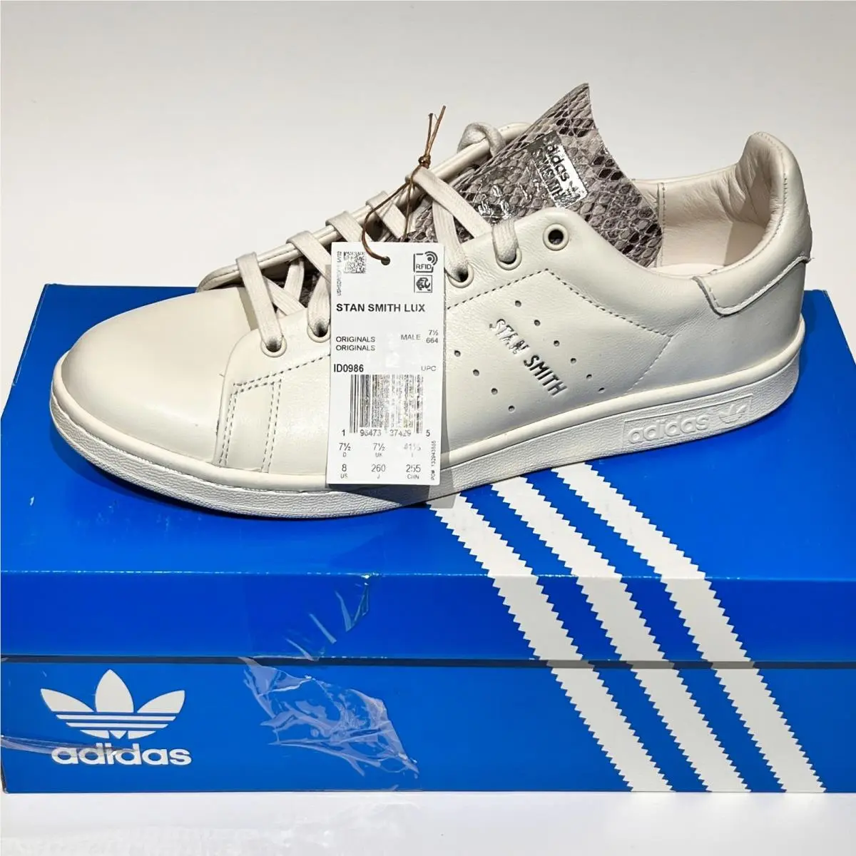 Adidas Originals Stan Smith Lux Sneakers Shoes Men`s Size US 5 Triple White