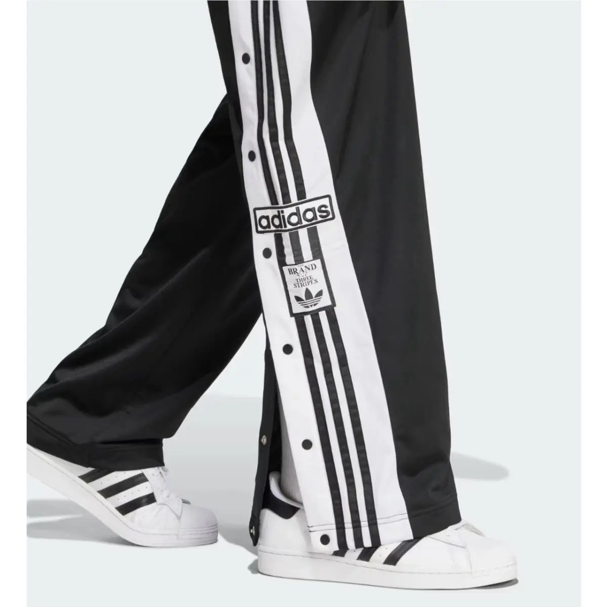 Adidas clothing - adidas Originals - Originals - JP3760 - Black 0