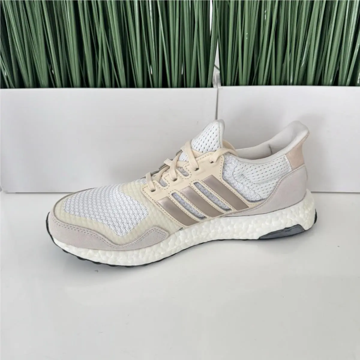 Adidas shoes - adidas Ultraboost - Ultraboost - EG8120 - White 0