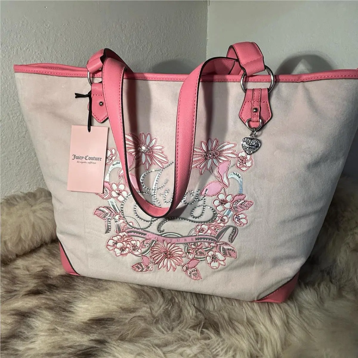 Juicy Couture Juicy In Bloom Tote - Powder Blush Velour