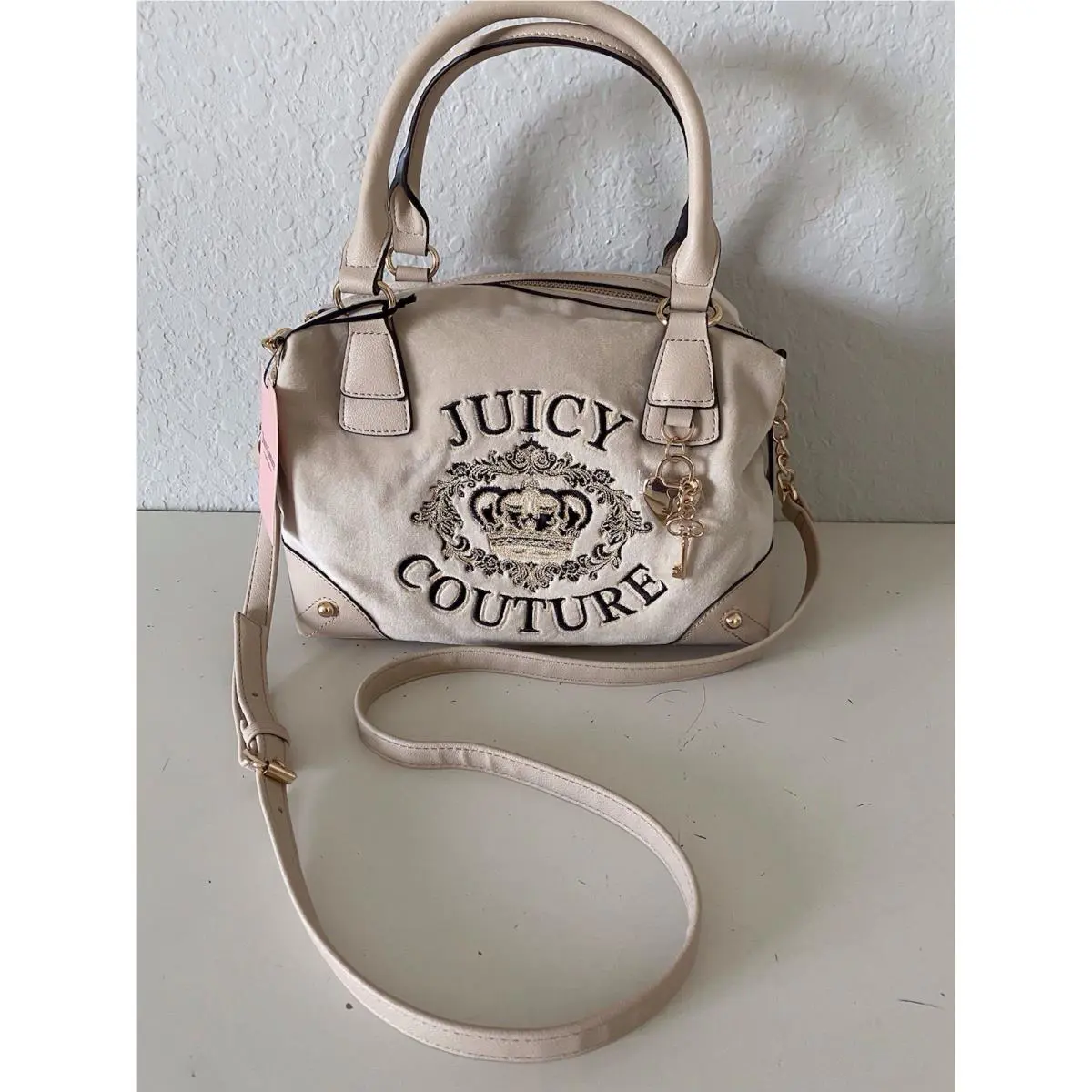 Juicy Couture Falling For Juicy Satchel Sandstone Crown Embroidered W/charm
