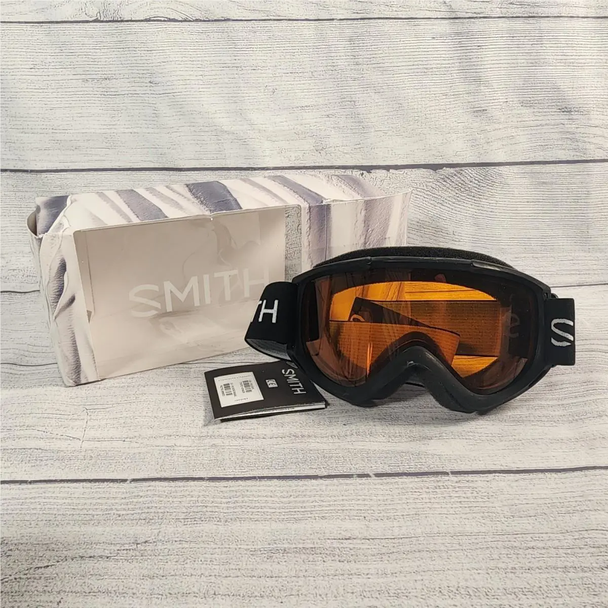Smith Cascade Classic Ski Goggles Black Frame Amber Lens CN2LBK16