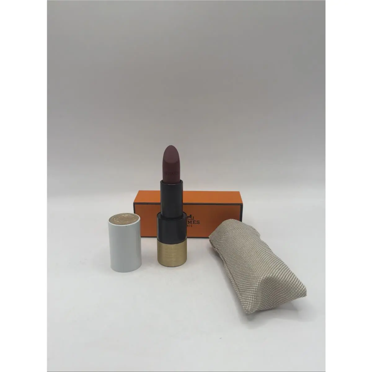 Rouge Hermes Matte Lipstick 85 Rouge H- 3.5g 0.12 oz