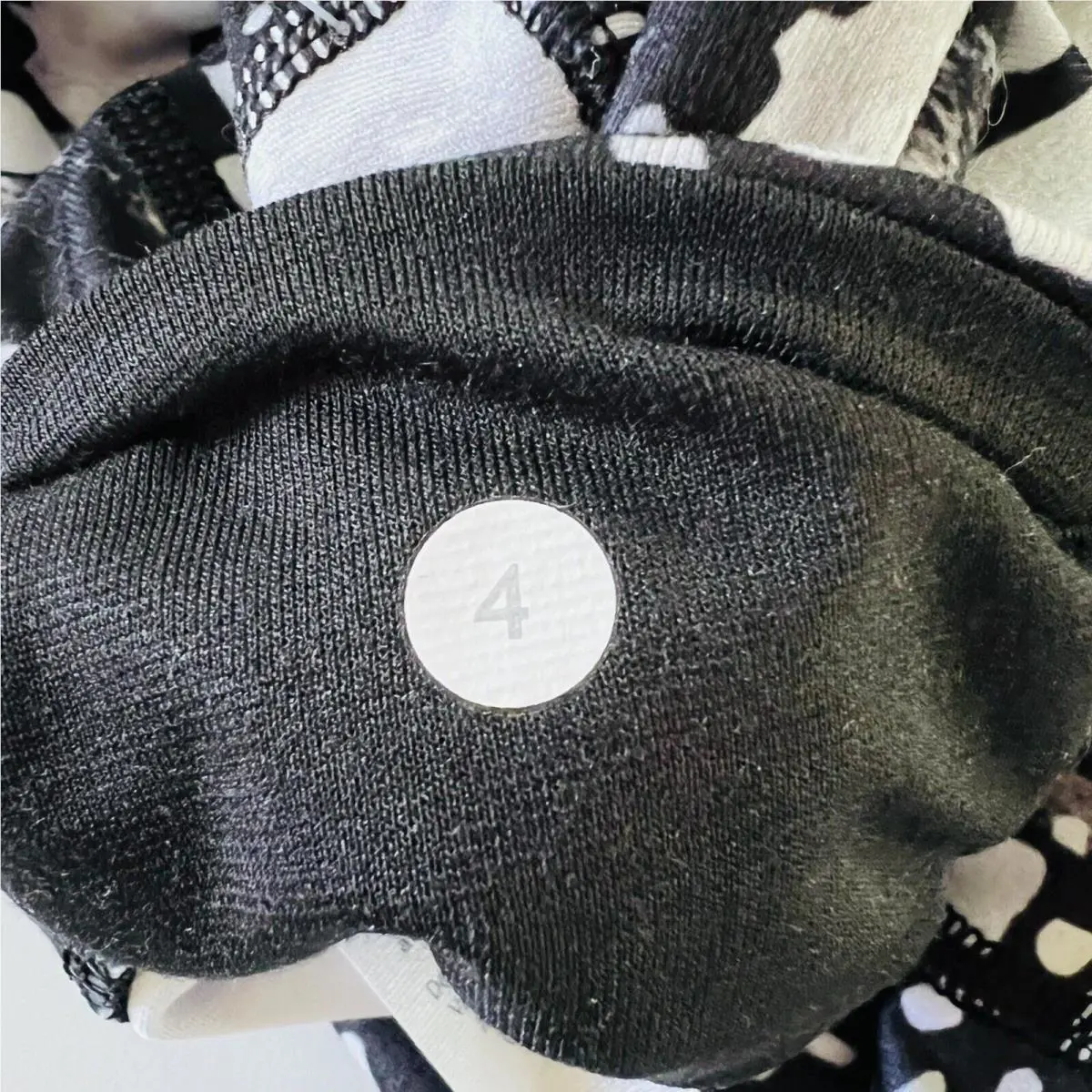 Lululemon clothing - Black 4