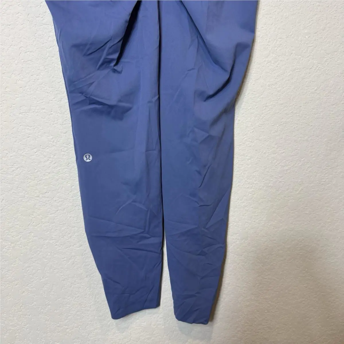 Lululemon clothing - Brilliant Blue 4
