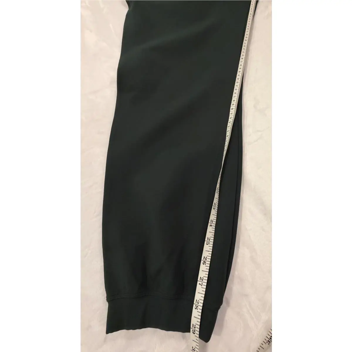 Lululemon clothing - Green 5
