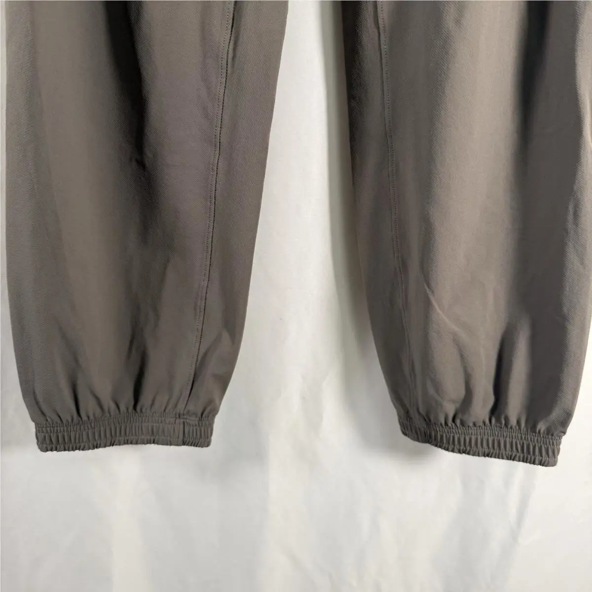 Lululemon clothing - Lululemon License to Train - License Train - Green 2