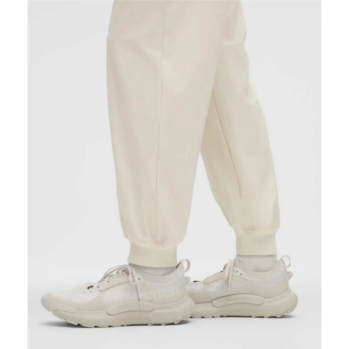 Lululemon clothing - Beige 4