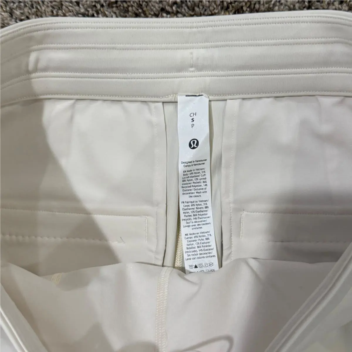 Lululemon clothing - Beige 7