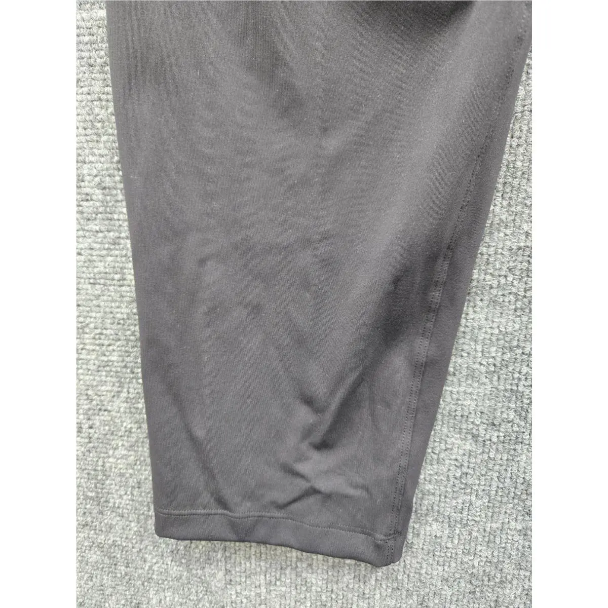 Lululemon clothing - Black 11