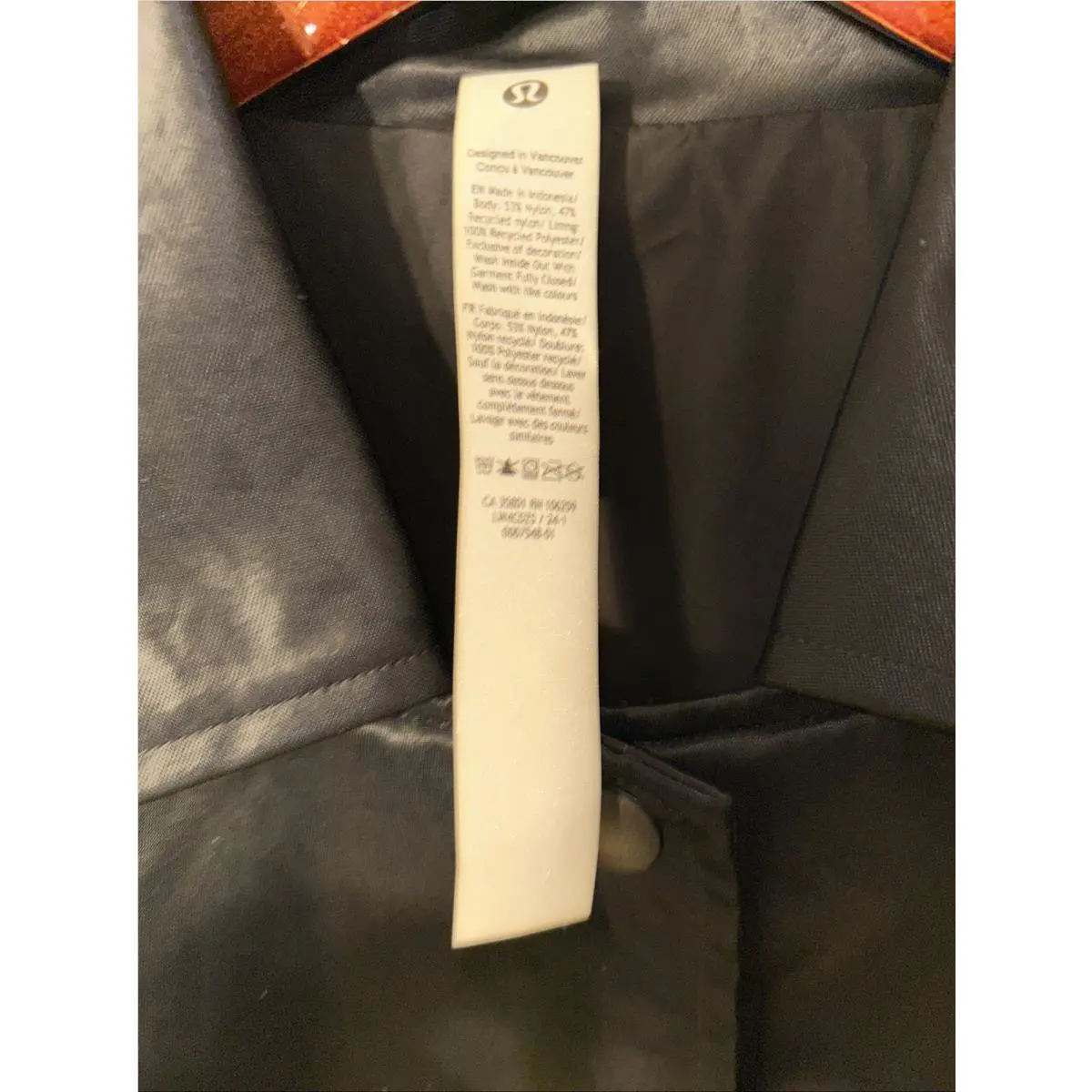 Lululemon clothing - Lightweight Coaches Jacket - Lightweight Coaches Jacket - Black 9