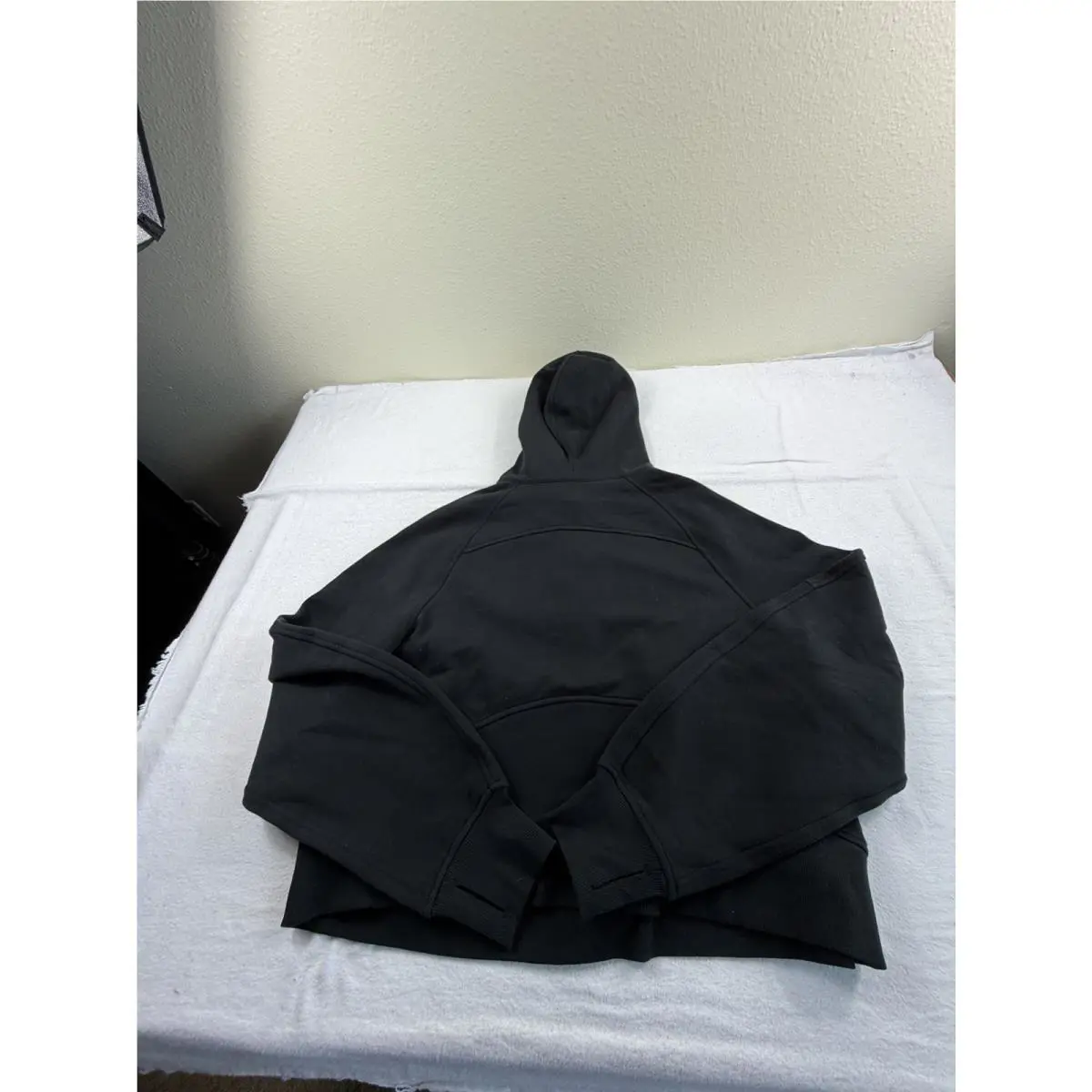 Lululemon clothing - Black 7