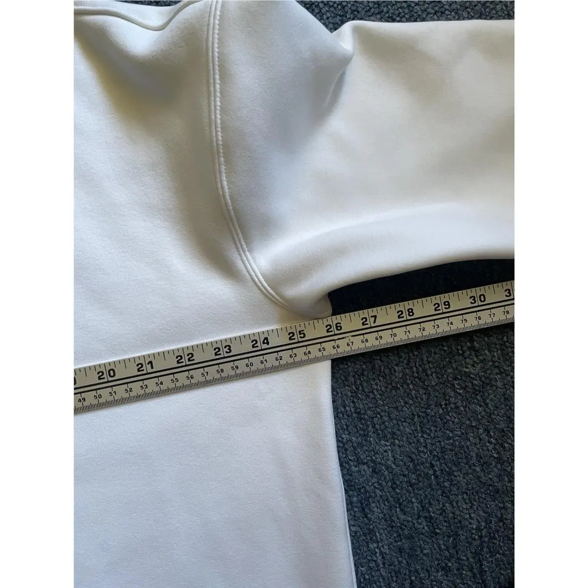 Lululemon clothing - White 5