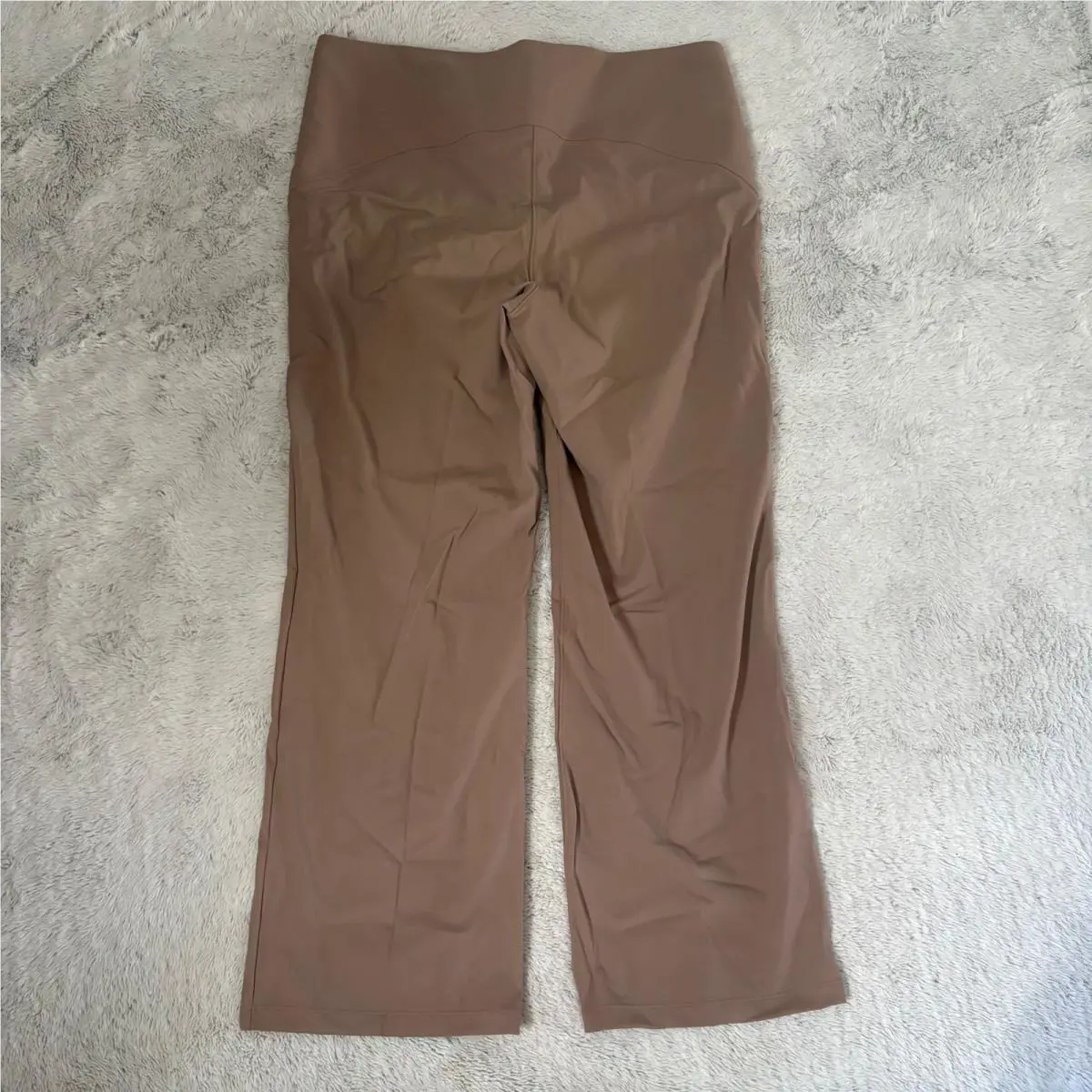 Lululemon clothing - Beige 2