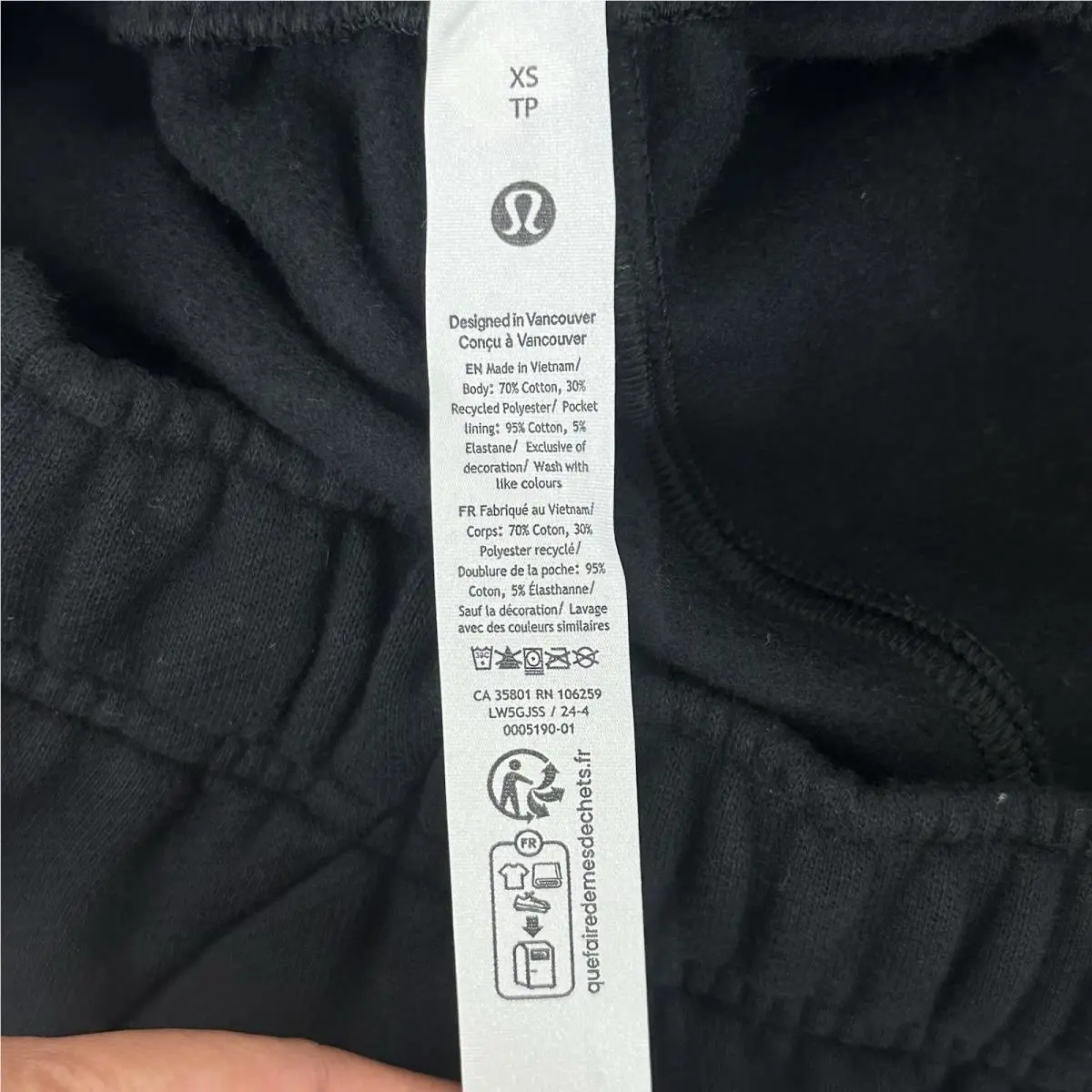 Lululemon clothing - Black 10