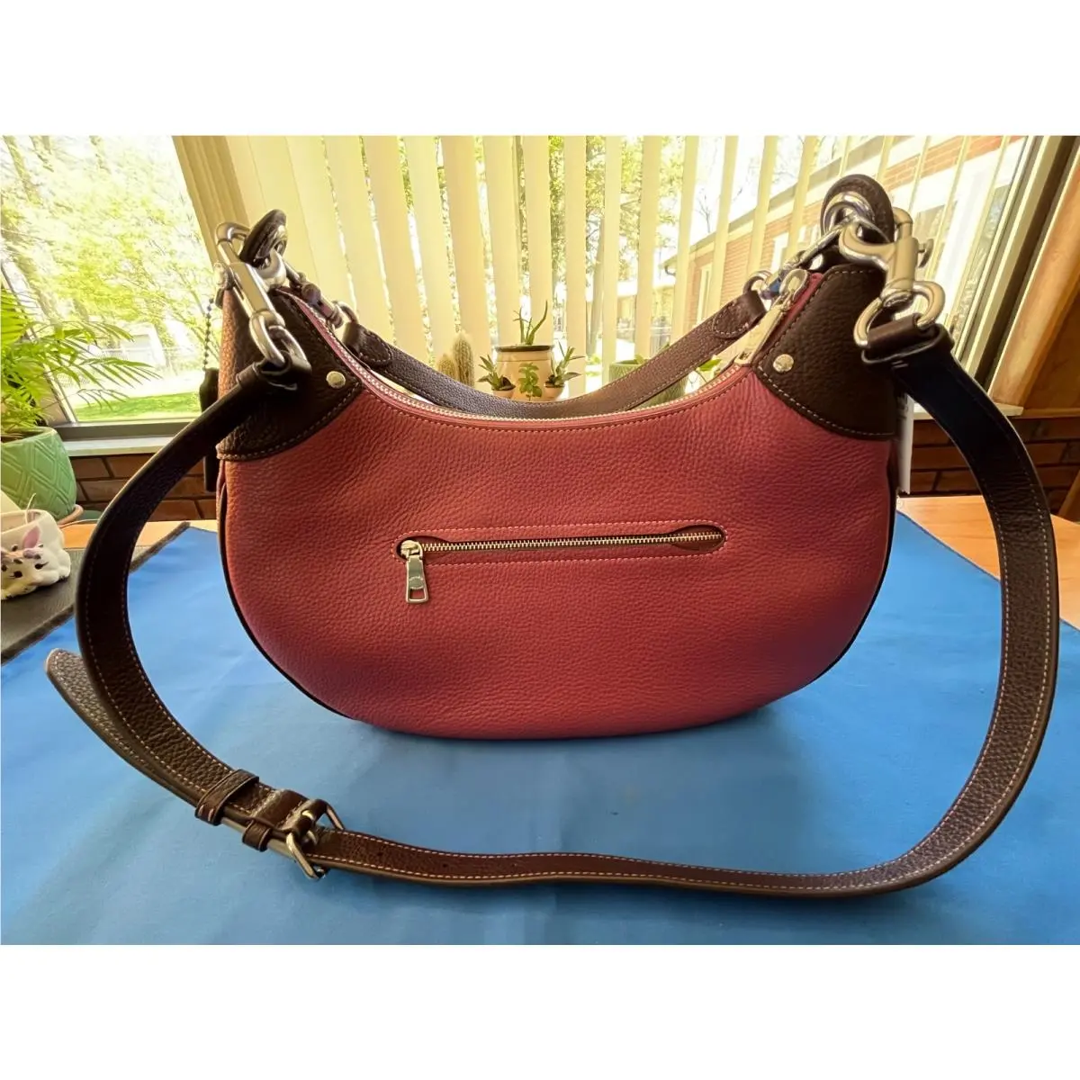 Coach Pebble Leather Mara Hobo Shoulder Bag W/crossbody Raspberry/wine/burgandy