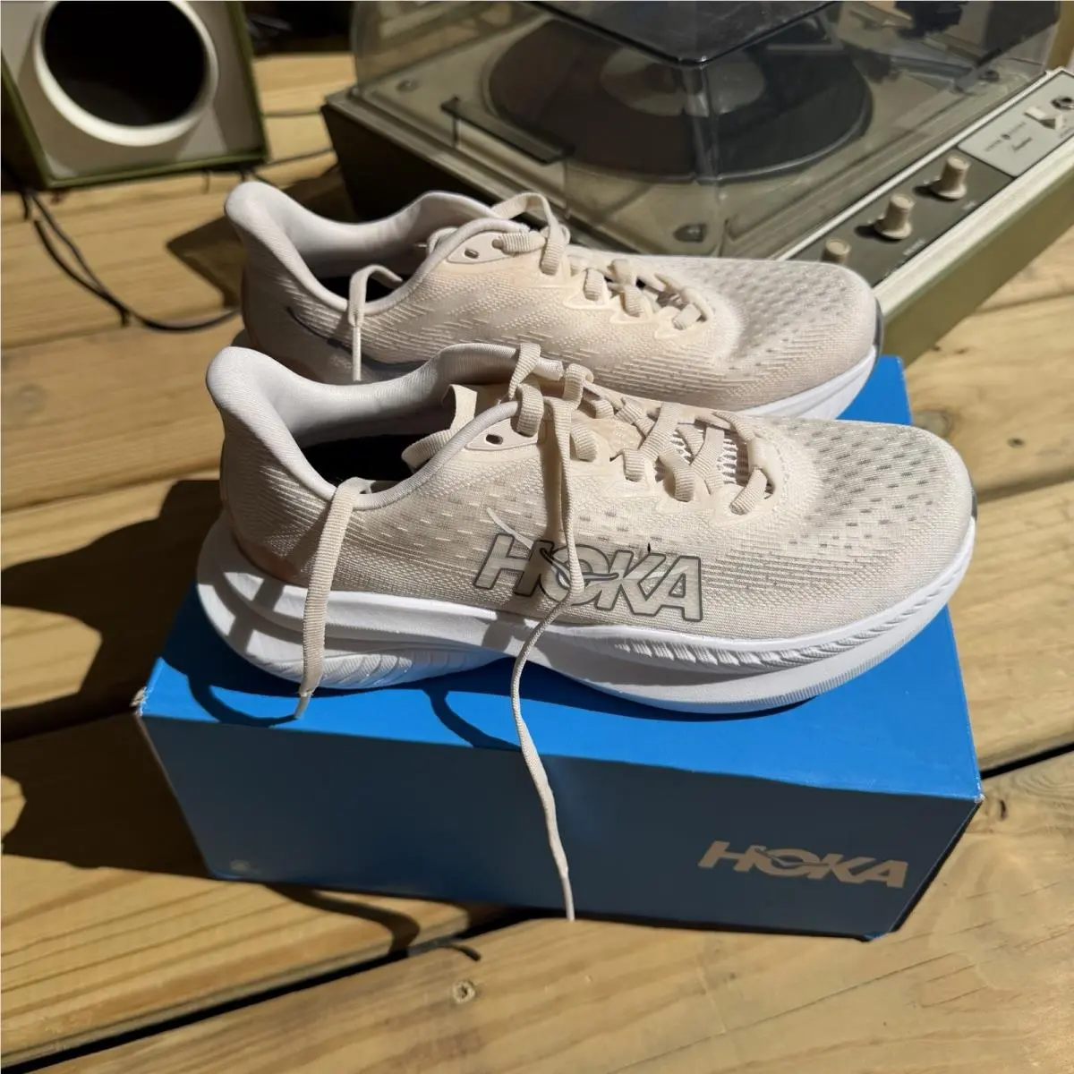 Hoka shoes - Hoka One One HOKA Mach 6 - 1147810-EGV - Ivory 0