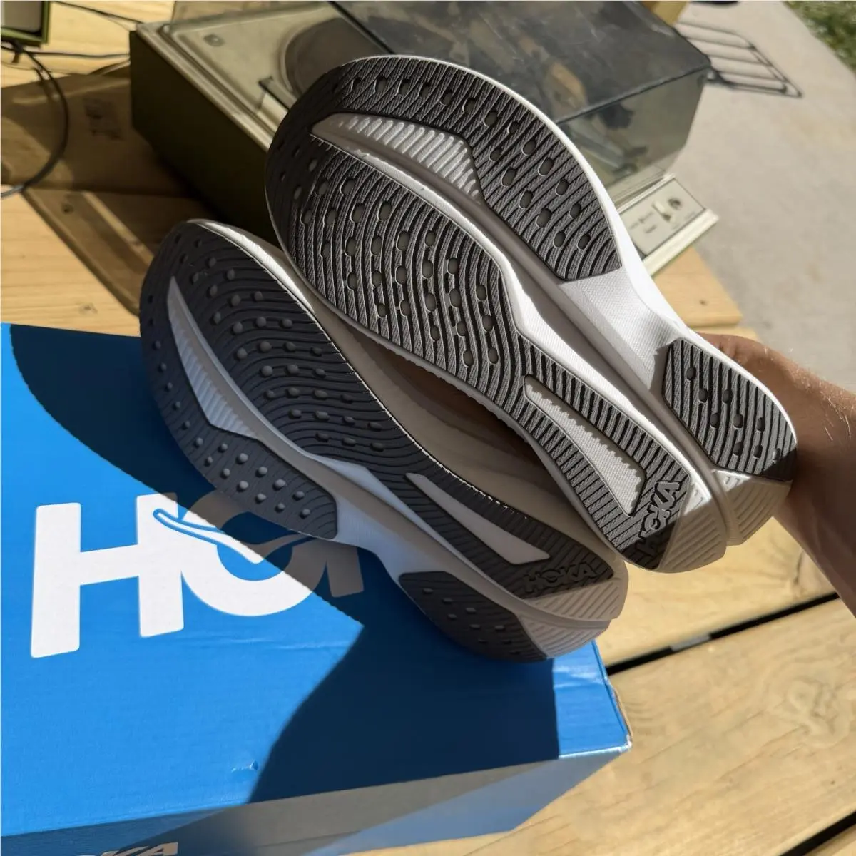 Hoka shoes - Hoka One One HOKA Mach 6 - 1147810-EGV - Ivory 3