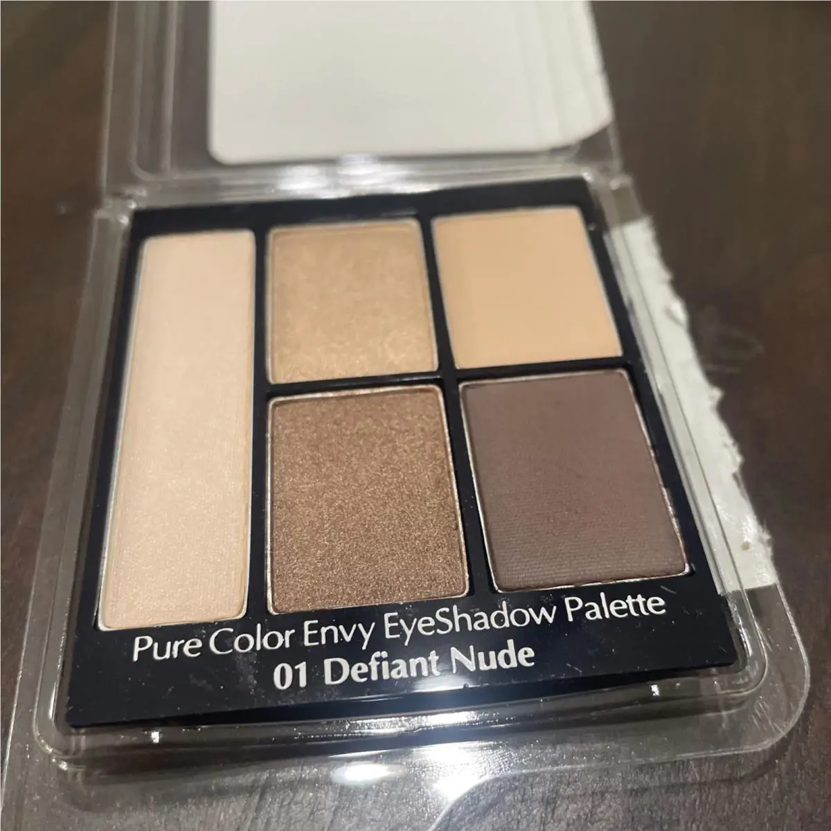 Estee Pure Color Envy 01 Defiant Nude Lauder Pure Color Envy 01 Defiant 5 Sculpting Eyeshadow Palette FS