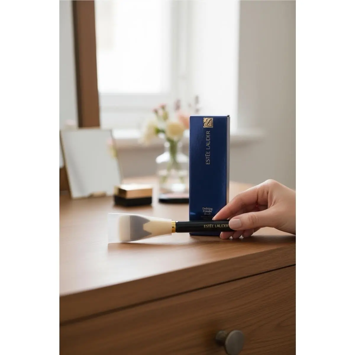 Estee Lauder Defining Powder Brush 40