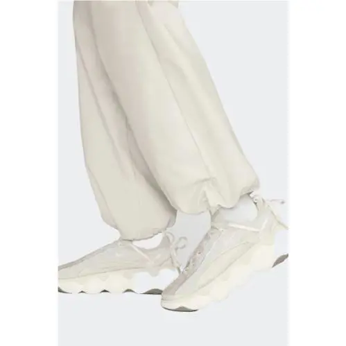 Nike clothing - White 4