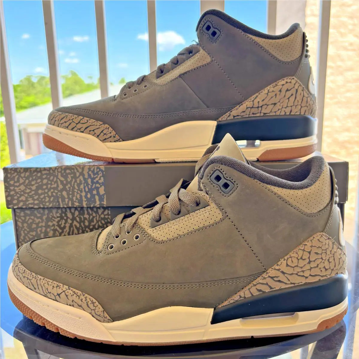 Nike shoes - Nike Air Jordan 3 Retro - DN3707-202 - Green 1