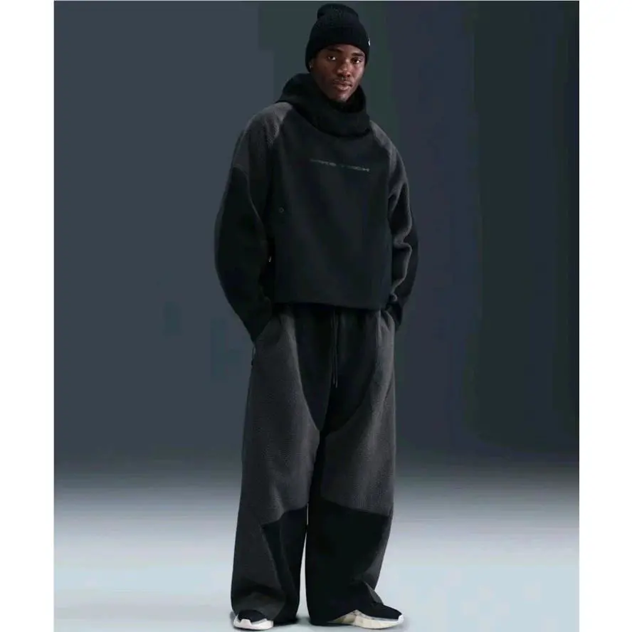 Nike clothing - Black 3
