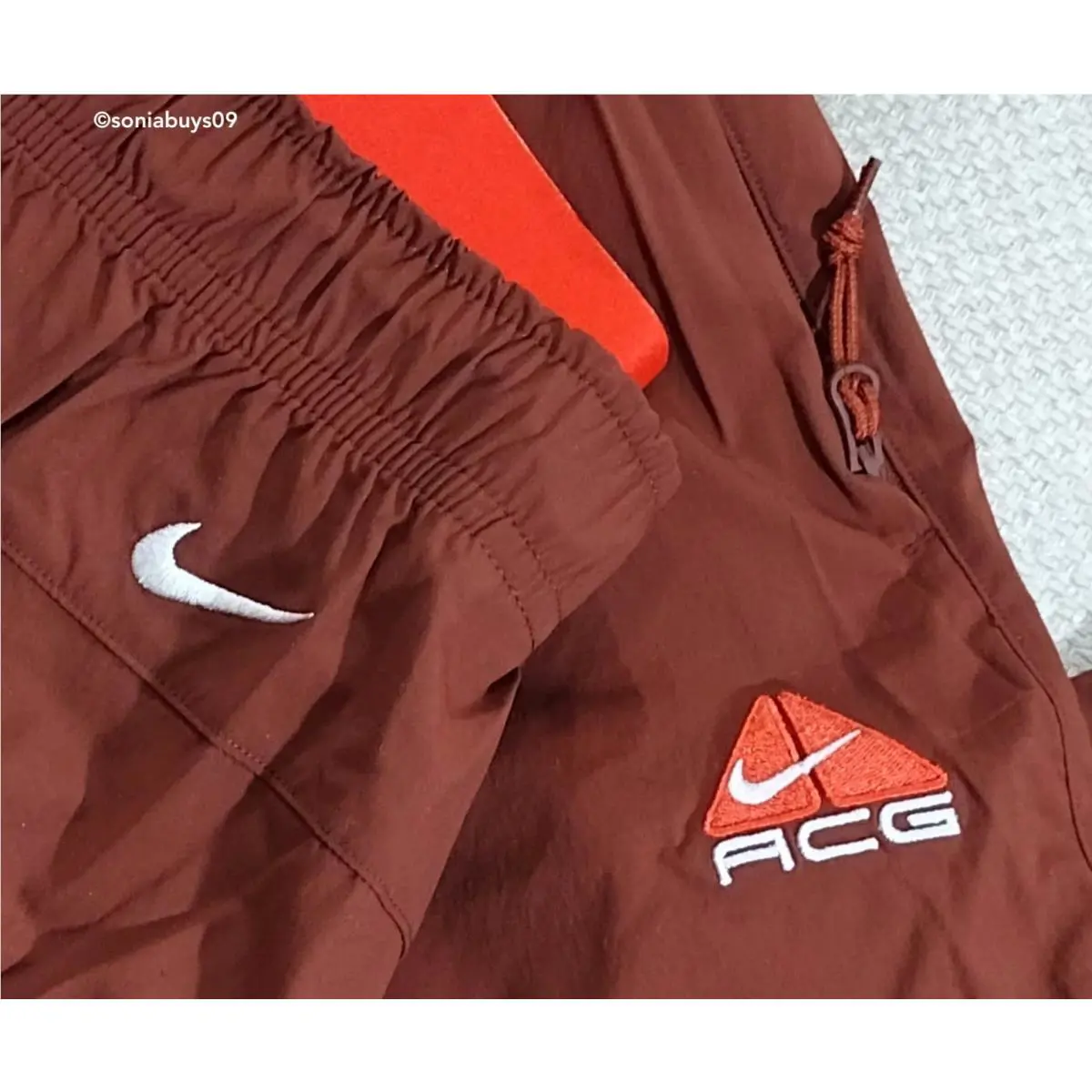 Nike clothing - Desert Orange 3