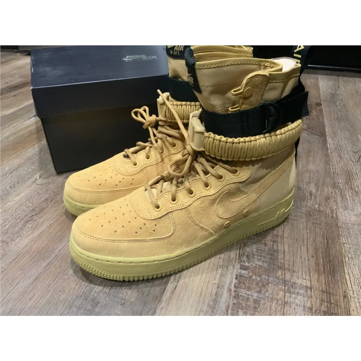 Nike shoes - Nike SF Air Force 1 - 864024 700 - Brown 0