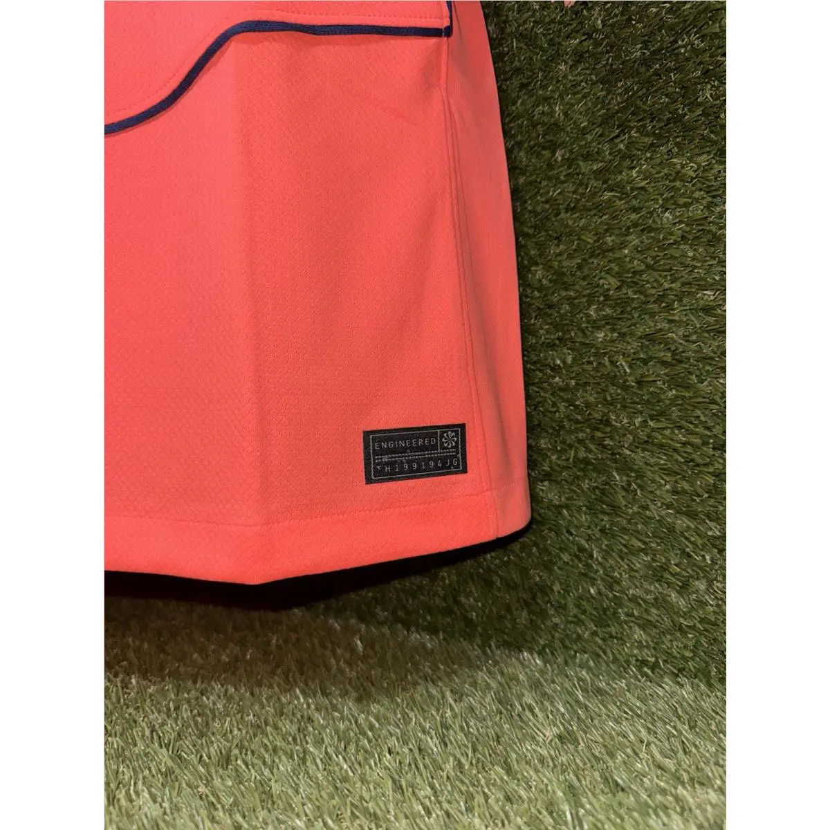 Nike clothing - Nike Dri-Fit - 2526 - Bright Mango 1