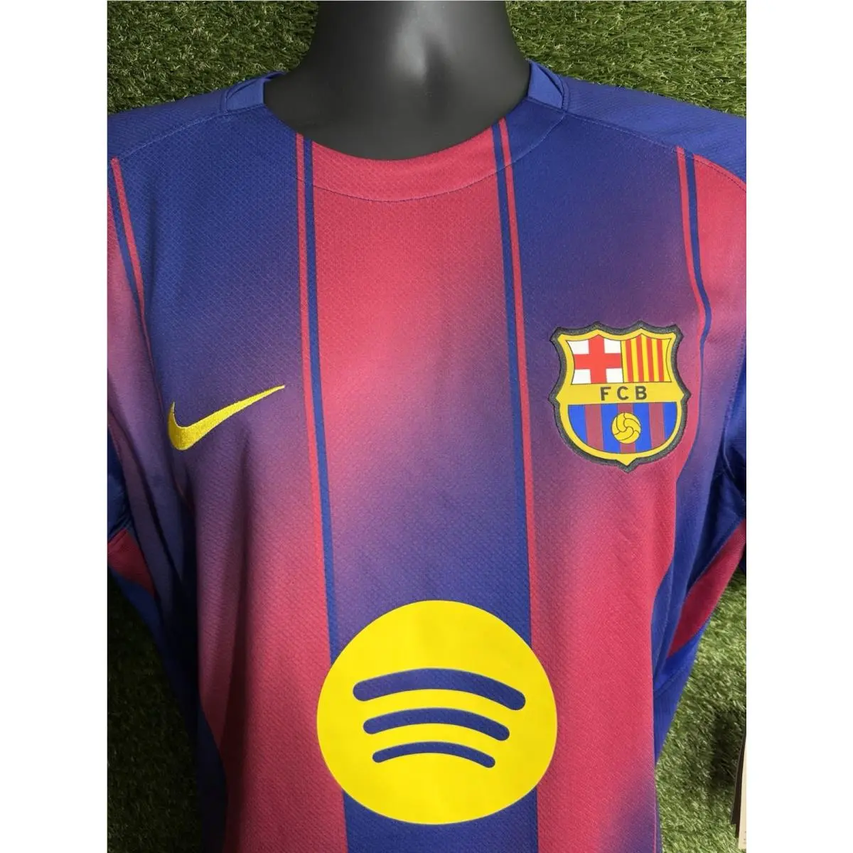 Nike clothing - Nike Dri-Fit - 2526 - Blue 1
