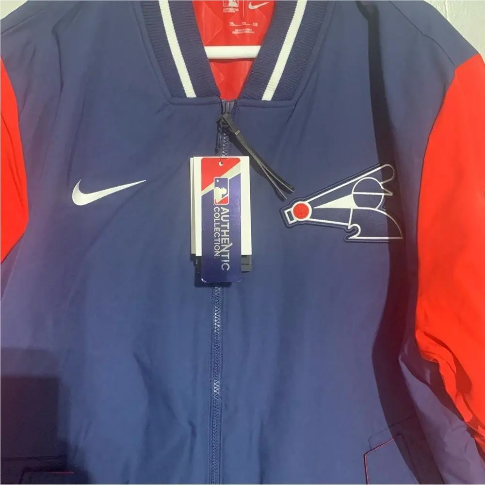 Nike clothing - Red 1