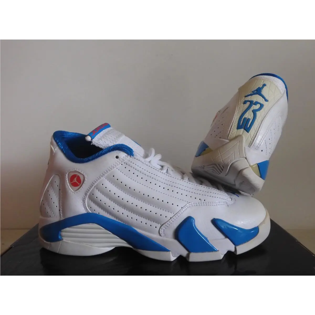 Nike shoes - Air Jordan 14 - Air - 467798-107 - White (UPC: 826218787133) 1