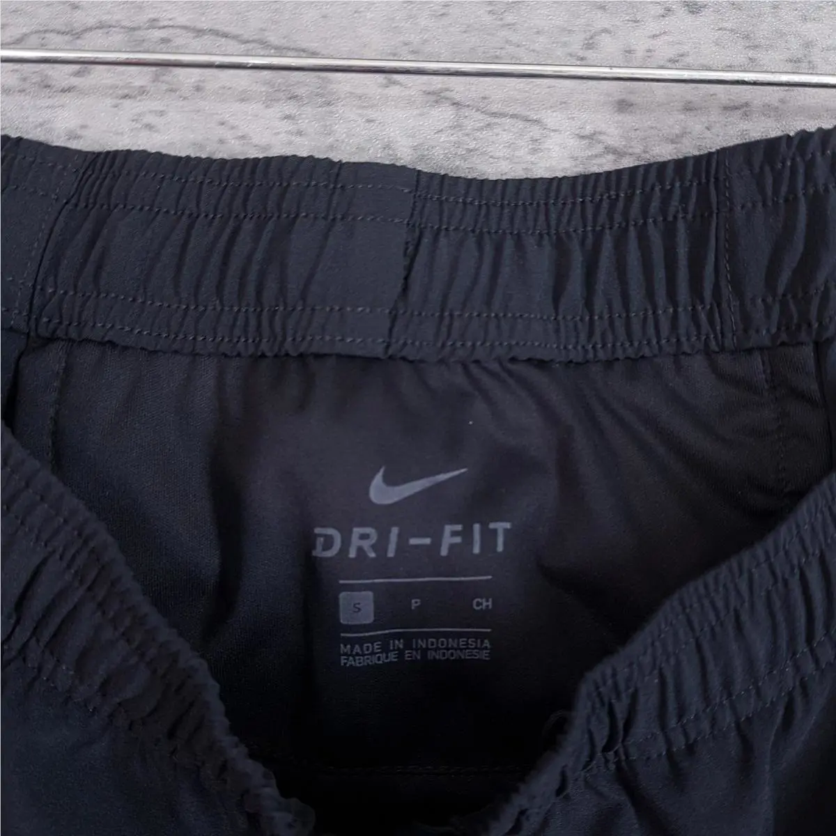 Nike clothing - CJ5362-010 - CJ5362010 - Black (UPC: 0193655279669) 4