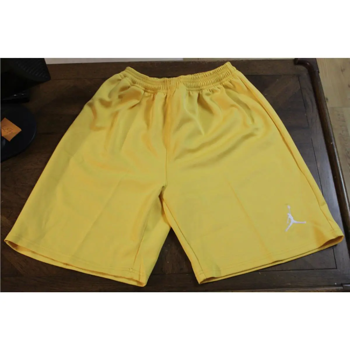 Nike clothing - 82335768808 RN 56323 CA 05553 RFC# NME920220KL4 - Yellow 14