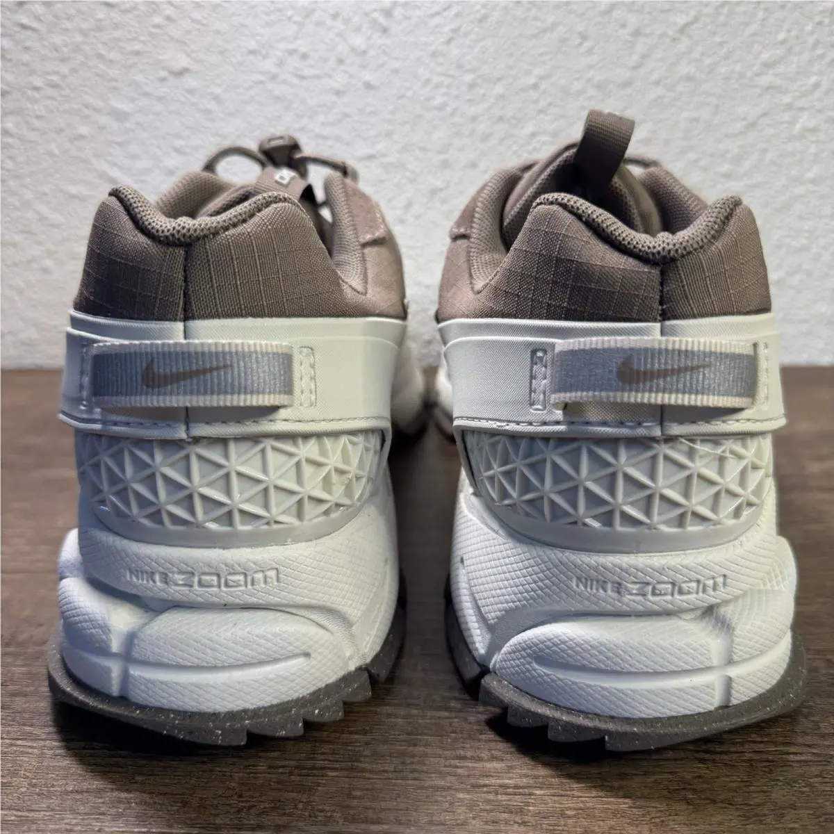 Nike shoes - Nike Air Zoom Vomero Roam - HQ2181-006 - Brown 7