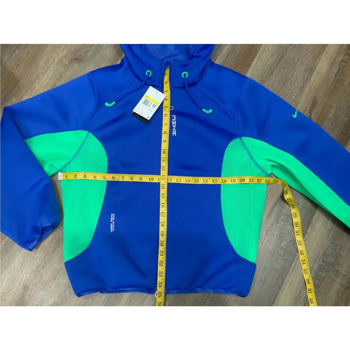 Nike clothing - Hyper Royal/Green Shock/Hyper Pink/Green Shock 4