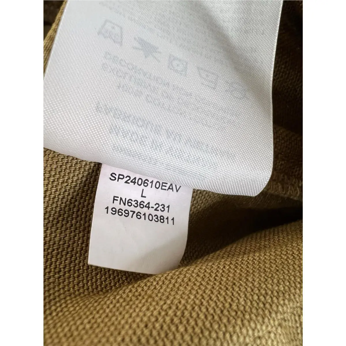 Nike clothing - FN6364 - FN6364 - Brown 9