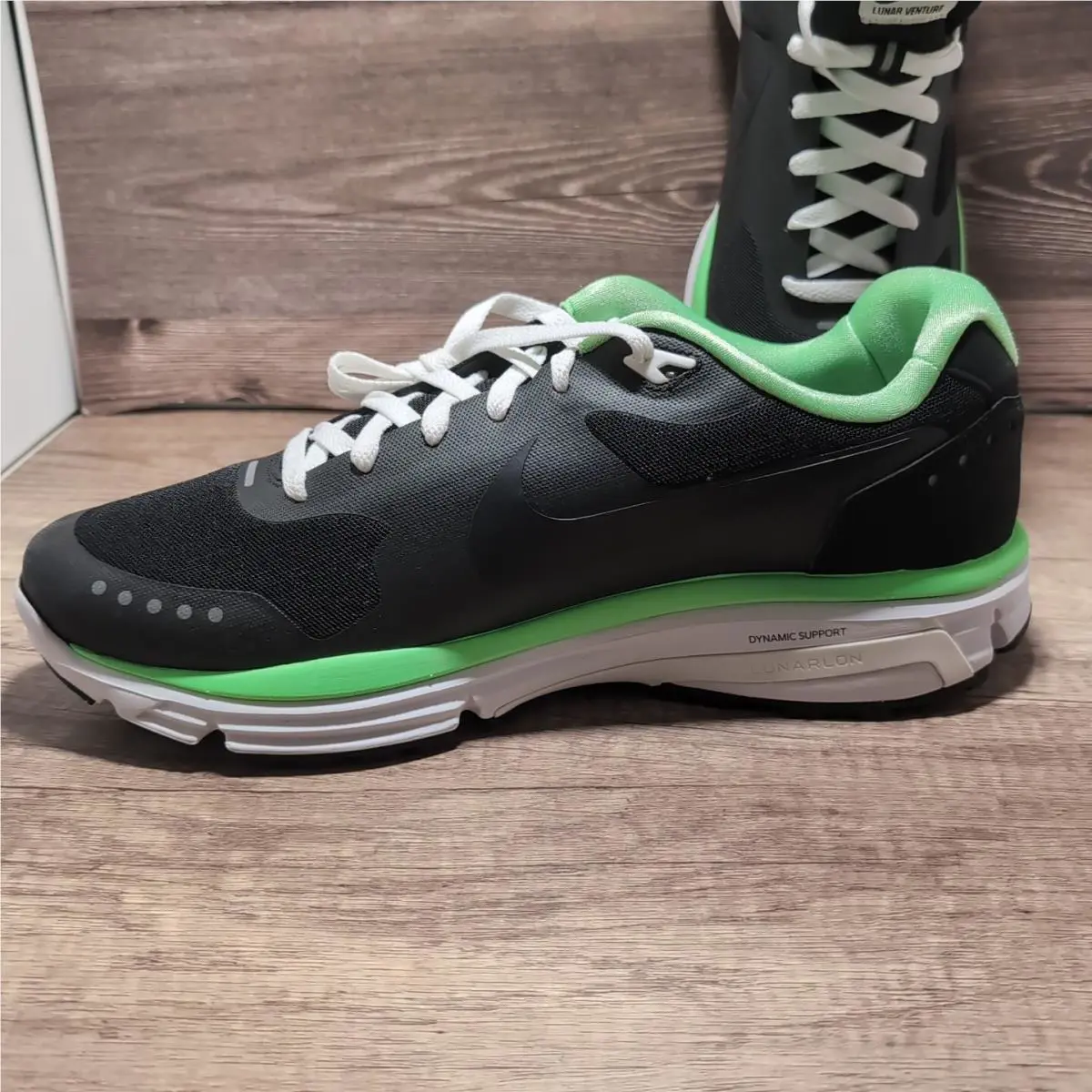 Nike shoes - Nike Lunar Venture - Lunar Venture - Black 1