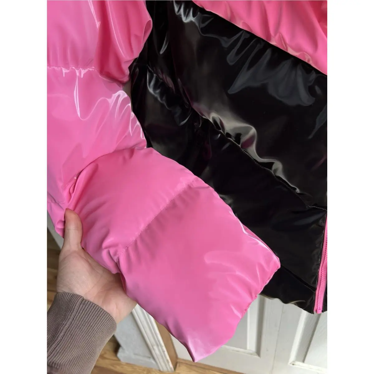 Nike clothing - Pink (UPC: 198482140892) 3