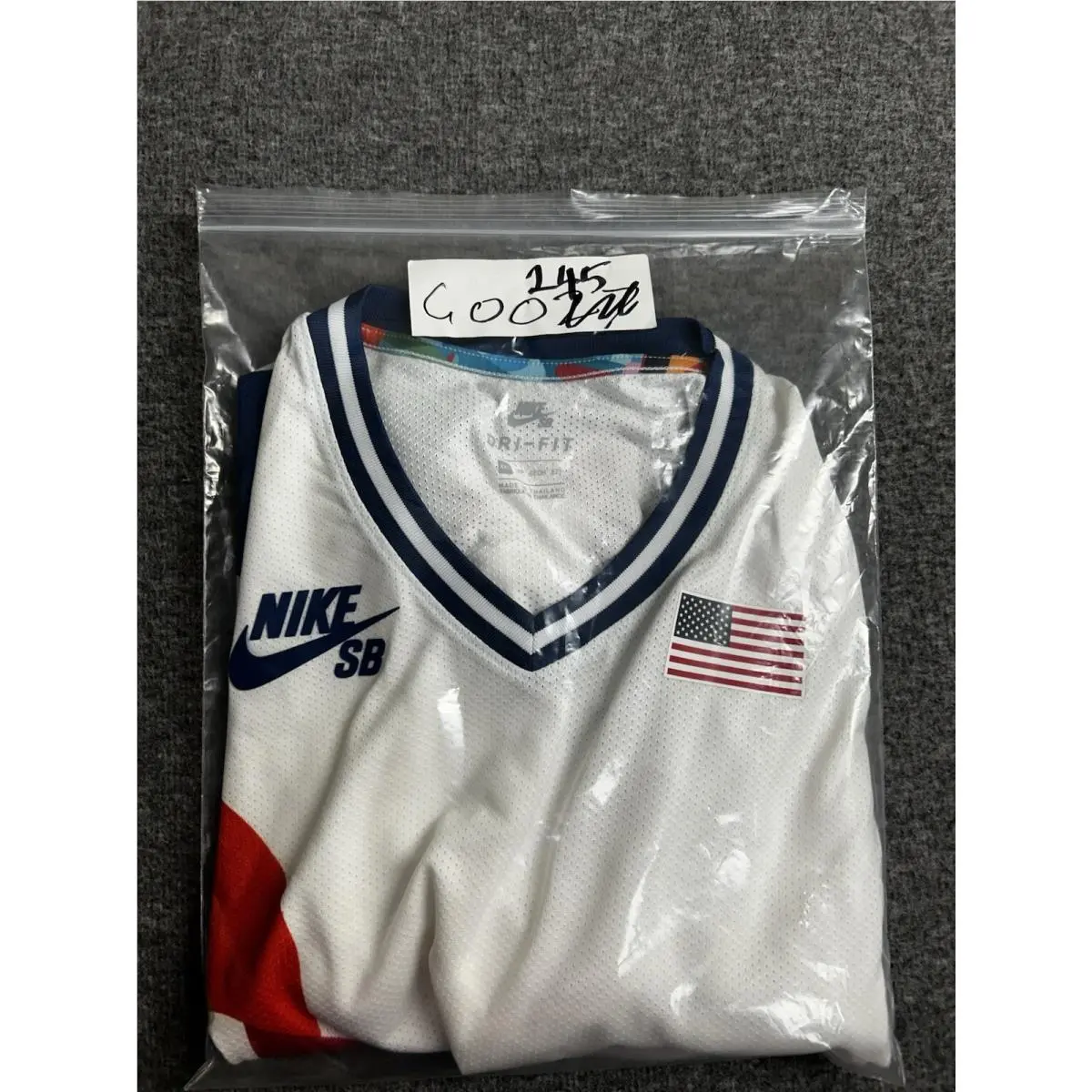 Nike clothing - CT6071-100 - CT6071100 - White 10