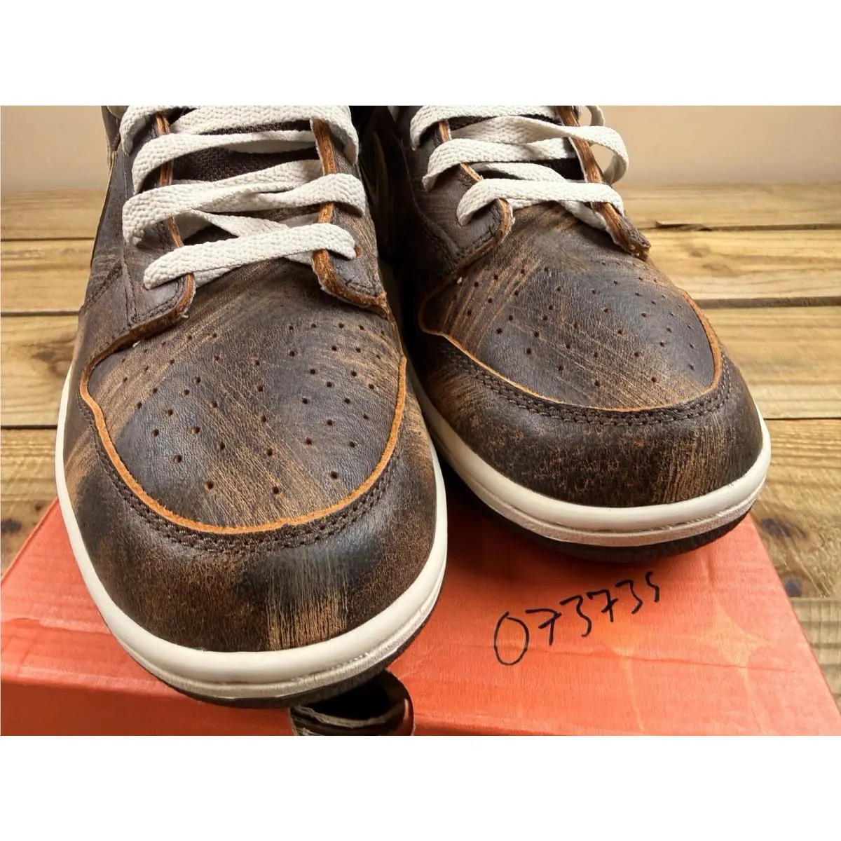 Nike shoes - Nike Dunk Low - Dunk Low - 307696-271 - Brown 2