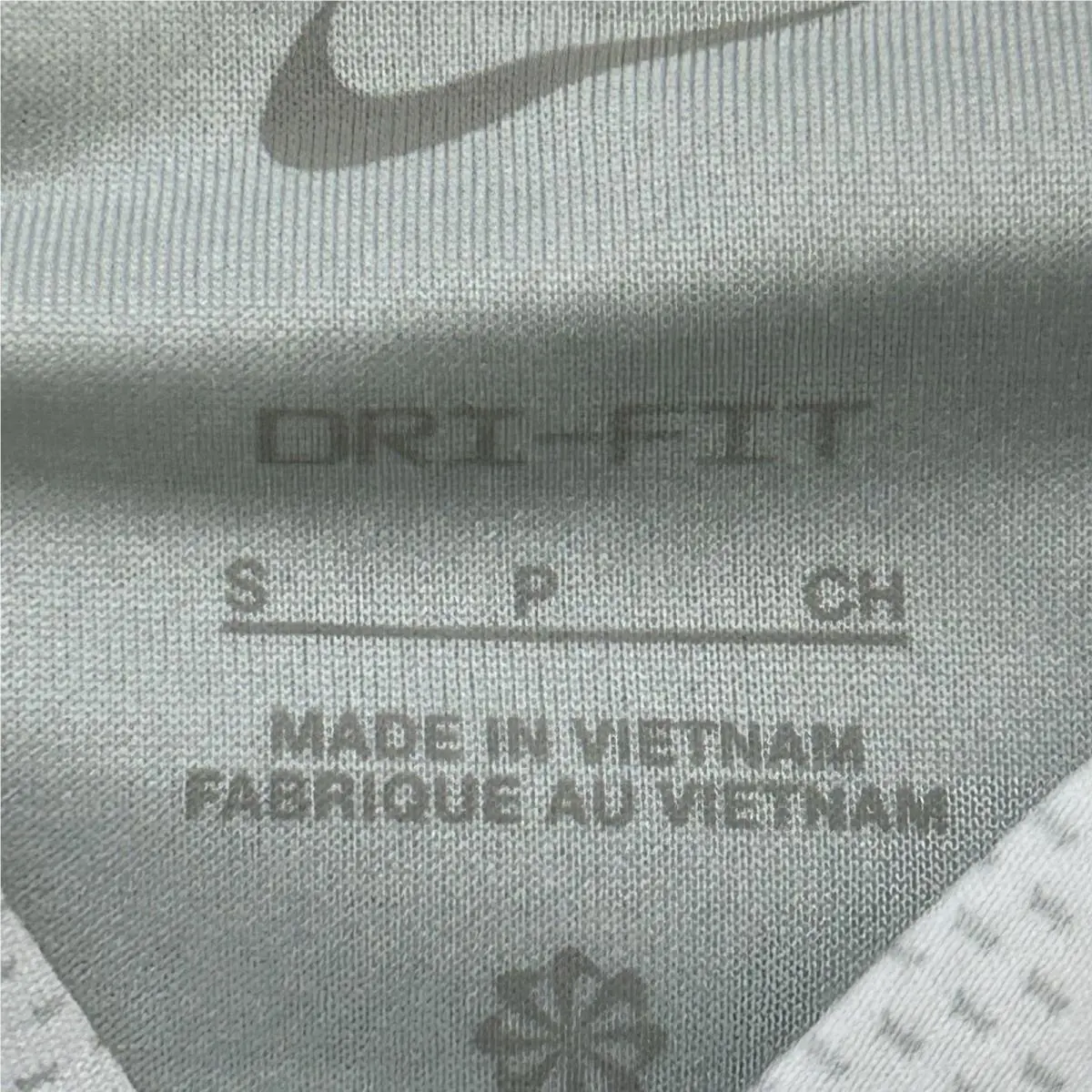 Nike clothing - HM5645-100 - HM5645-100 - White (UPC: 0198482319670) 2