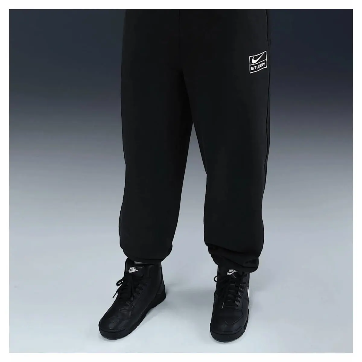 Nike clothing - FN5235010 - FN5235010 - Black 3
