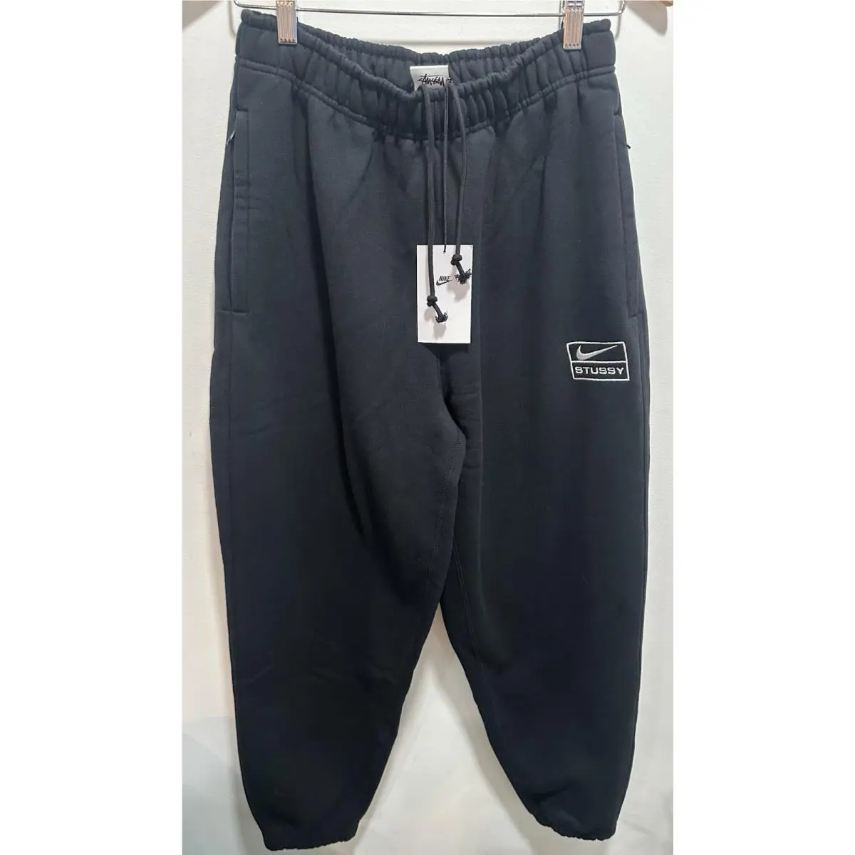 Nike x Stussy Fleece Cuffed Sweatpants Adult Unisex Size S Black FN5235-010