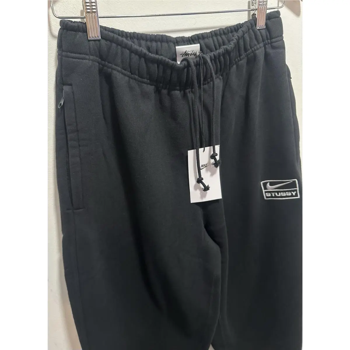 Nike clothing - FN5235-010 - FN5235-010 - Black (UPC: 196969709877) 3