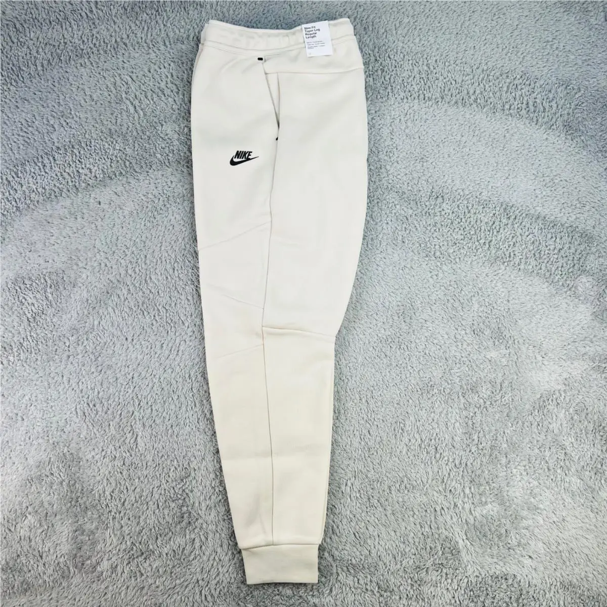 Nike clothing - Cream 7