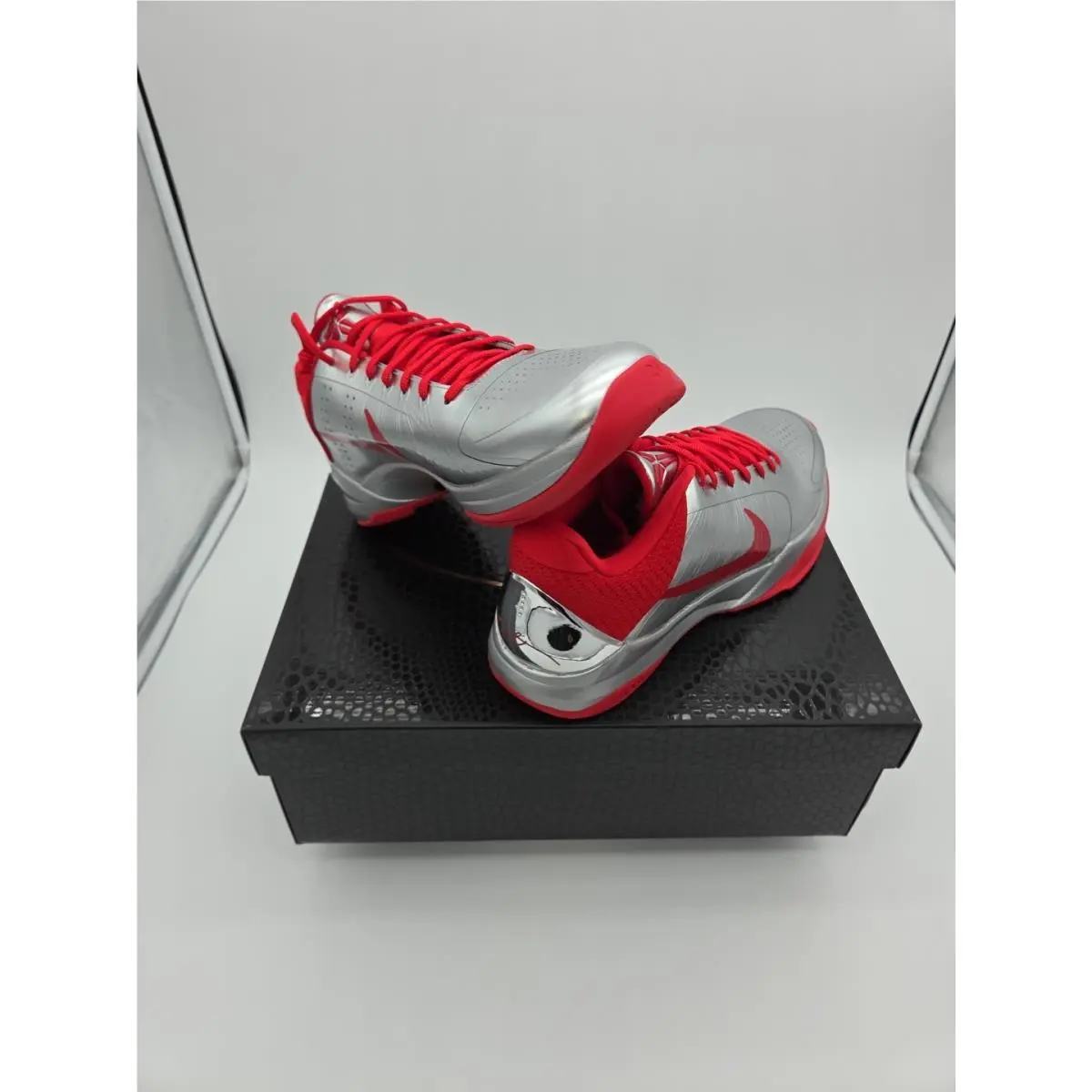 Nike shoes - Nike Kobe 5 - Kobe - IV2712-001 - Silver (UPC: 198958407795) 1